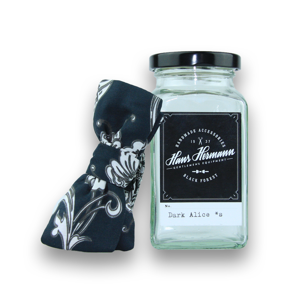 Hans Hermann Fliege - Dark Alice S mit Glas